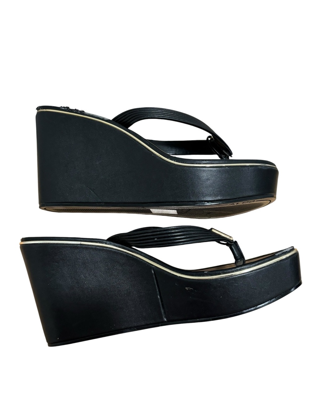Aldo Black & Gold Trim Wedge Thong Sandals Size 8.5 SUPER CUTE 🥰 - Picture 5 of 8